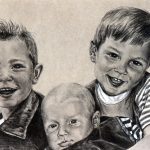 Portret 3 broertjes, houtskool met wit krijt op papier